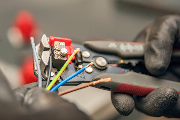 Best Electric Panel Repair  in Long Beach, WA