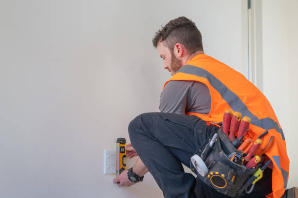 Professional Electrician in Long Beach, WA